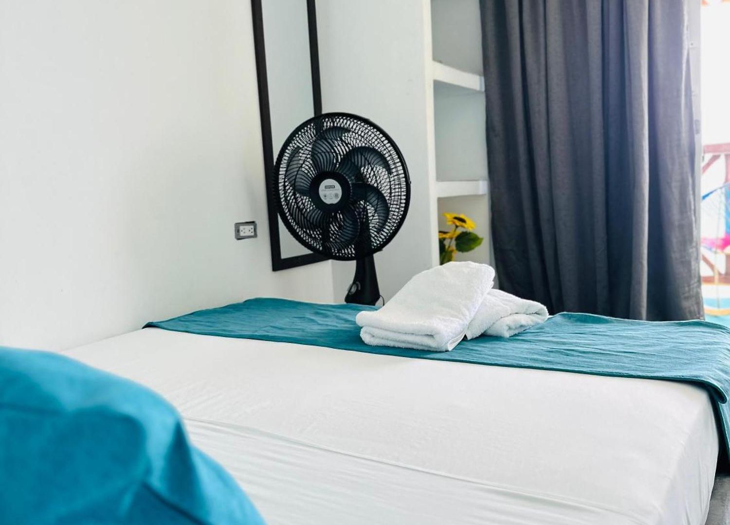 Manda Paradise House Hotel