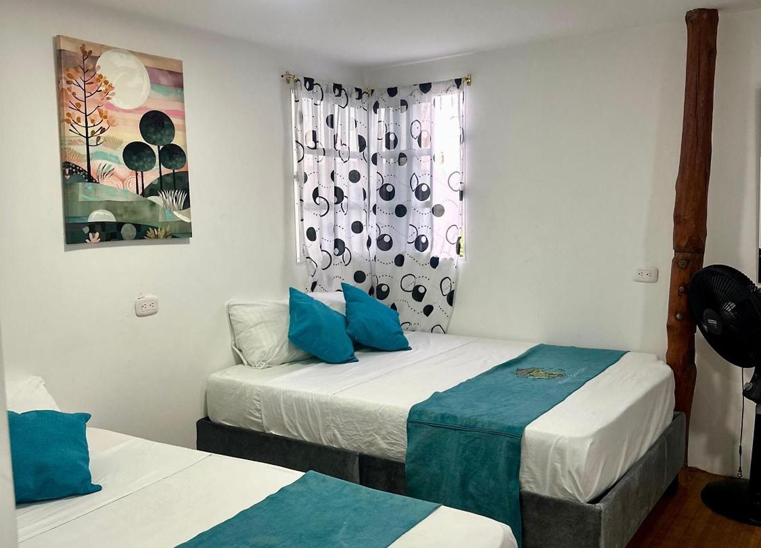 Manda Paradise House Hotel