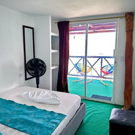 Manda Paradise House Hotel