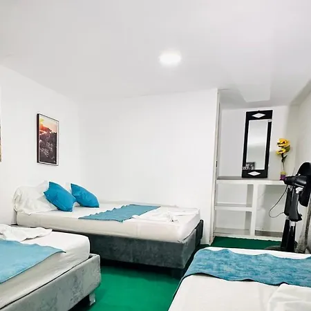 Manda Paradise House *