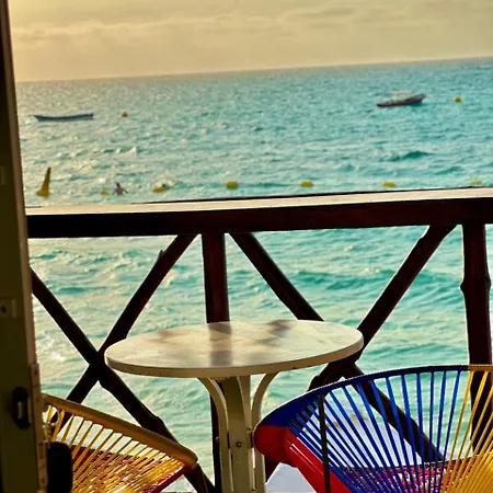 Hotel Manda Paradise House