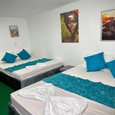 Hotel Manda Paradise House *